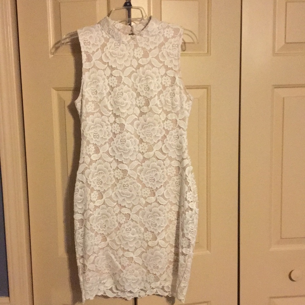 Sleeveless White Lace Dress